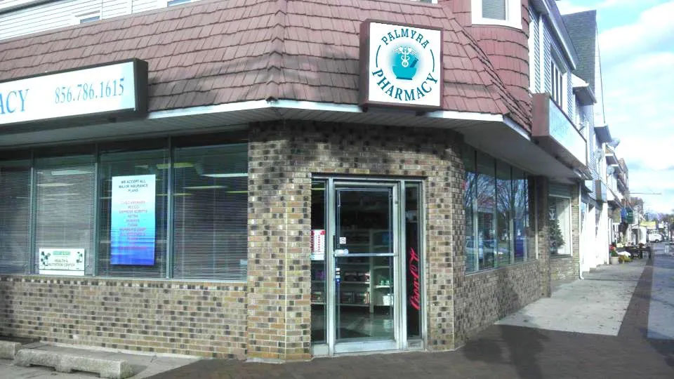 Palmyra Pharmacy Logo